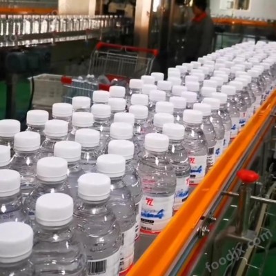 定制款全自动小瓶纯净水灌装机