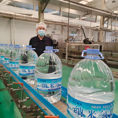 4L-15L桶装水灌装生产线设备