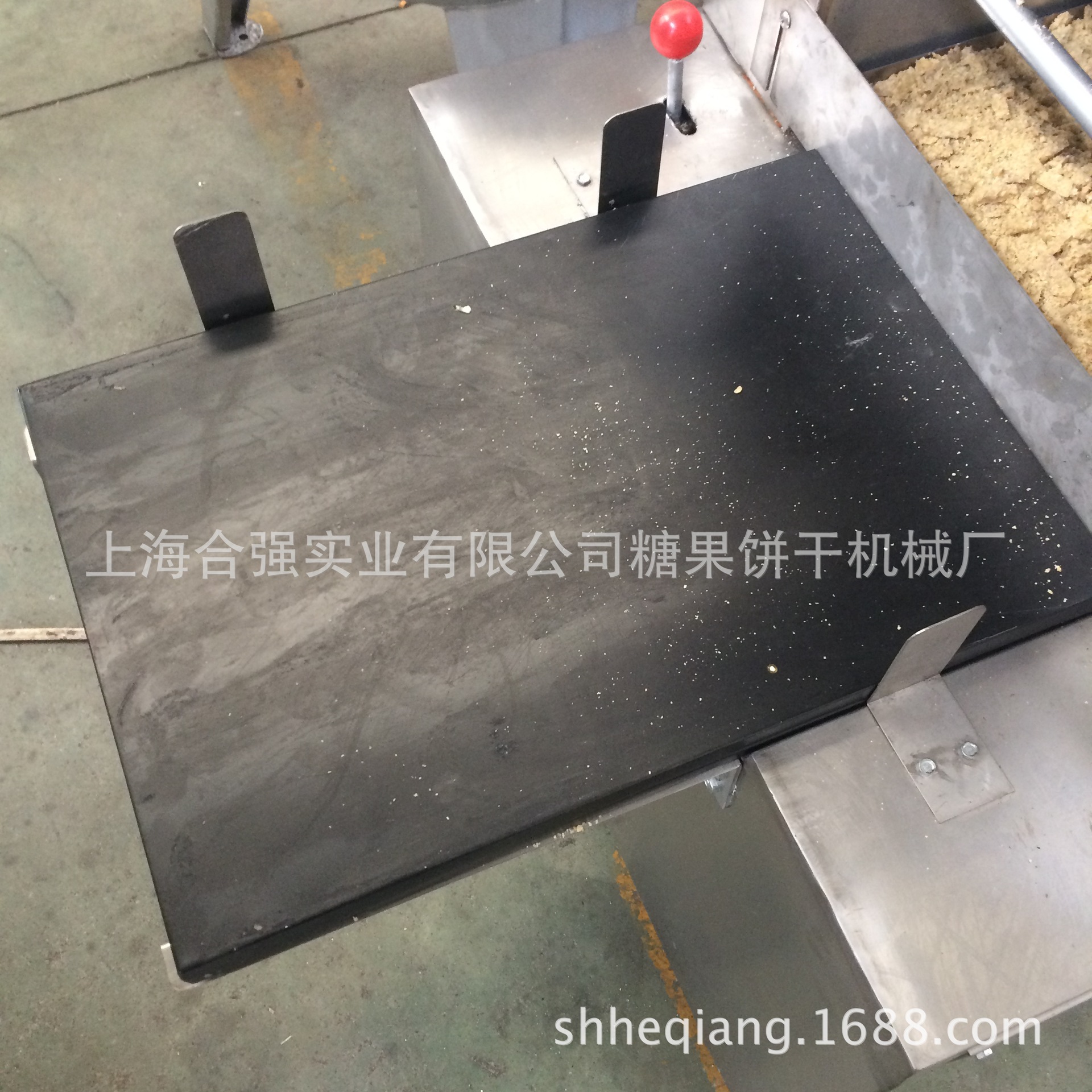 模具及喂料辊